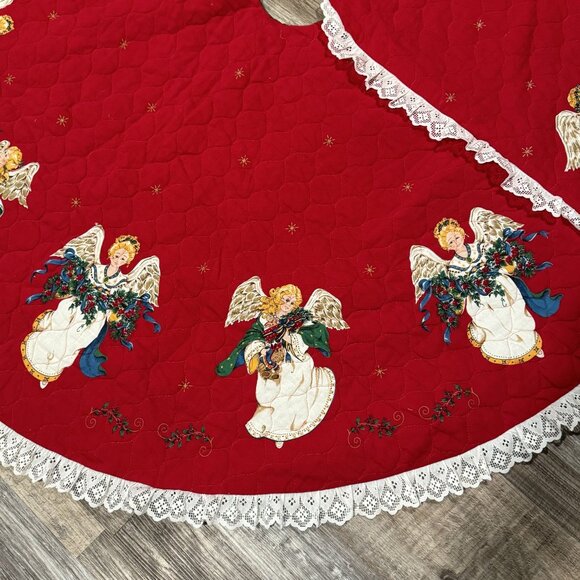 Handmade Quilted Christmas Tree Skirt Red With Lace Trim Angel Design 56" Round - Picture 3 of 8